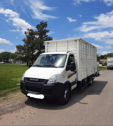 Imagen 9 de 16 de Iveco Daily 70e17