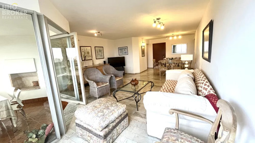 Roosevelt Center, Departamento En Alquiler Invernal, Punta Del Este.