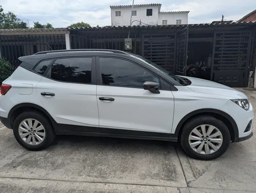 Seat Arona 1.6 Reference
