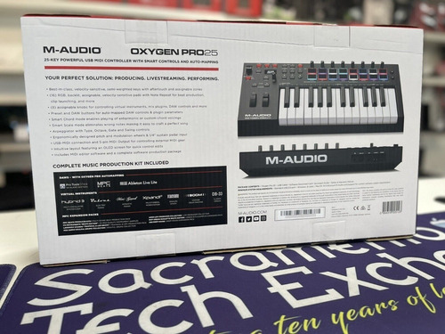 Imagen 3 de 4 de Akai Professional Mpk Mini Mk Iii