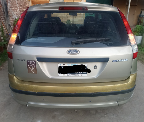 Ford Fiesta 1.6 Ambiente Mp3