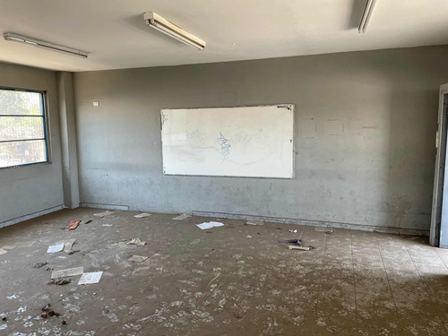 Venta Terreno Desarrollo Inmobiliario Con Edificio 3 Niveles