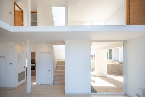 Proyecto De 9 Casas Nuevas En Sector Tranquilo De Marbella
