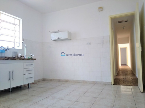 Imagem 12 de 15 de Casa Com 2 Dormitórios, Quintal E Churrasqueira Próximo Ao Metrô Saúde - Ja28252