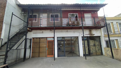 Venta 3 Locales Comerciales Más 2 Deptos Sobre Av. Sabattini