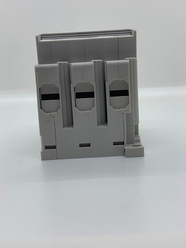 Protector De Circuito, Nc1v-3100-5aa, 3 Polo, 5a, 125vac
