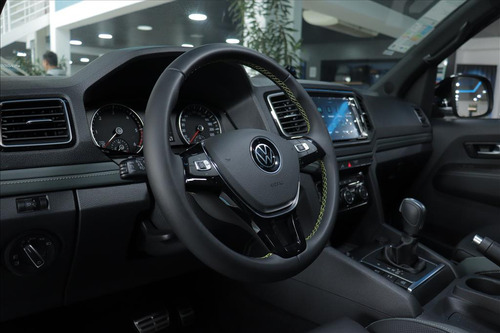 Volkswagen Amarok 3.0 V6 TDI DIESEL HIGHLINE CD 4MOTION AUTOMÁTICO