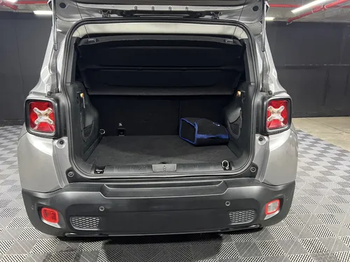 Jeep Renegade 1.8 Sport Plus