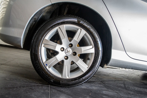 Imagen 3 de 21 de Peugeot 308 2018 1.6 Allure Hdi 115cv Ac449 Nv