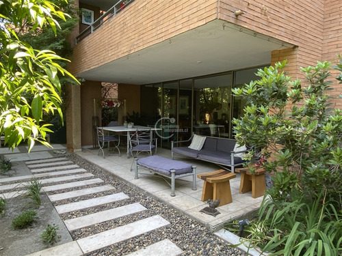 Departamento En Venta De 4 Dorm. En Lo Barnechea