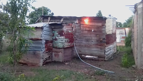 Imagen 4 de 8 de Casa Con Cuarto Cocina Y Baño En Terreno 10x20