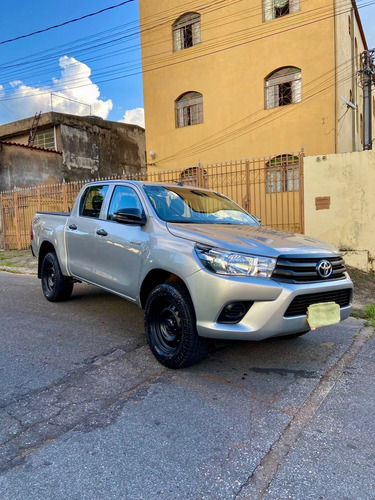 Toyota Hilux 2.8 Std Power Pack Cab. Dupla 4x4 Tdi 4p