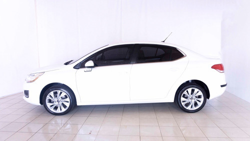 Imagen 2 de 15 de Citroen C4 Lounge Hdi 2015