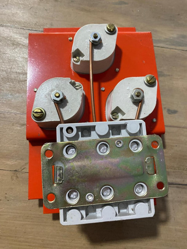 Porta Tapones Chapa Idi Con Palanca 3x60amp