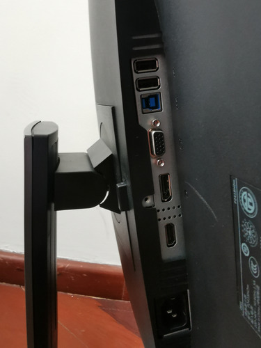 Monitor Dell P2418hzm Webcam Micrófono 24 Hdmi Displayport (Reacondicionado)