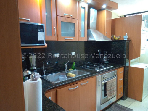 Imagen 7 de 13 de Apartamento En Venta Av. Constitucion Maracay 22-24115 Ag