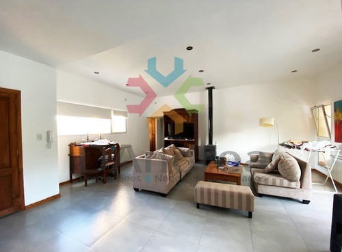 Venta / Permuta Casa Quinta En 30 Bis Entre 125 Y 127
