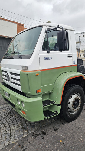 Volkswagen 13-180 Chasis Año 2009
