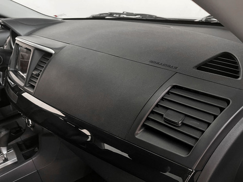 Mitsubishi Lancer HL-T 16V