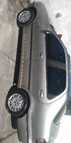 Fiat Siena 2000 1.0 6 Marchas 4p