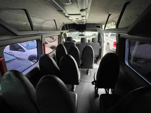 Imagem 13 de 13 de Renault Master Mbus L3h2