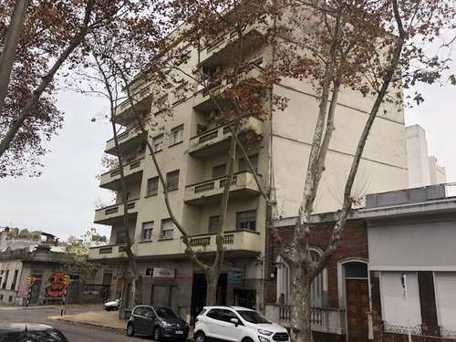 Imagen 1 de 10 de Venta Apartamento Palermo 3dormitorios (ref: Rgo-617)