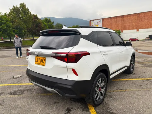 Kia Seltos 1.6l Zenith At