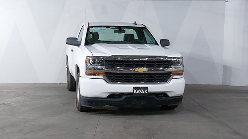 Chevrolet Silverado 1500 4.3 1500 CAB REG F V6 AT