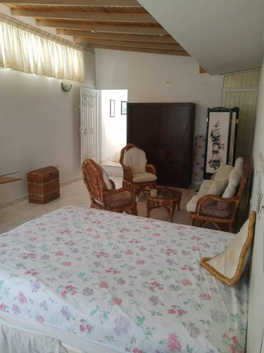 Imagen 8 de 12 de Mc Se Alquila Apartamento. Pueblo Nuevo