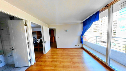 Se Vende Departamento 1 Dormitorio + Bodega, Stgo Centro.