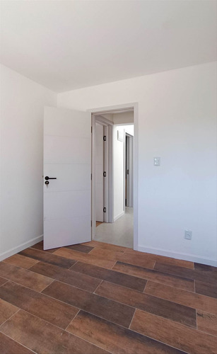 Venta Casa 3 Dormitorios 2 Baños Fondo Parrillero - Lagomar