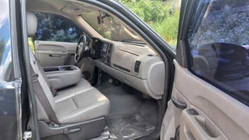 Imagen 6 de 10 de Chevrolet Silverado