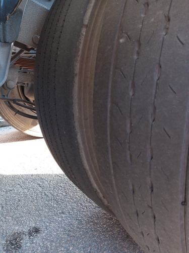 Imagem 12 de 15 de Iveco Stralis