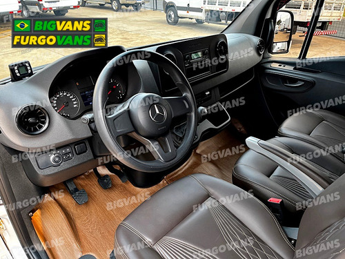 Mercedes-Benz Sprinter Furgão 2.2 314 Street Cdi Longo Teto Alto 10,5m3 5p 6 marchas