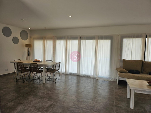 Casa En Venta En Acacias Blancas, Maquinista F. Savio, Escobar