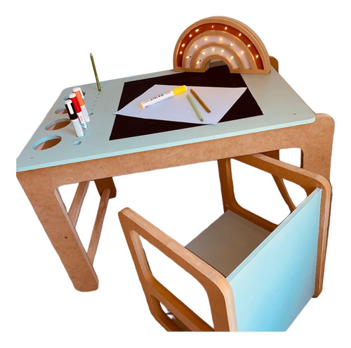 Mesa De Dibujo Infantil Montessor Con Silla Y Rollo