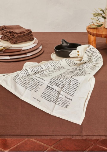 Imagen 4 de 5 de Mantel Rectangular Tussor Chocolate Deco Petite Affaire