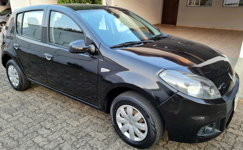 Imagem 3 de 15 de Renault Sandero 2014 1.0 16v Expression Hi-flex 5p