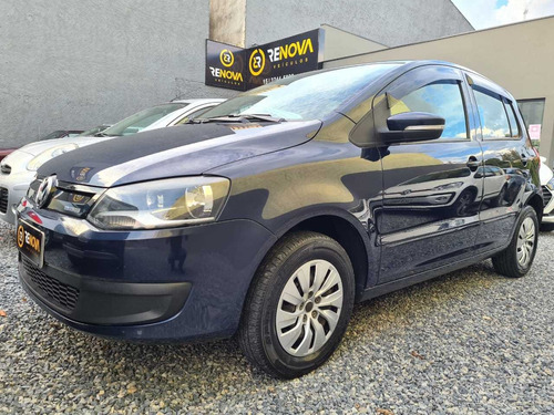 Volkswagen Fox 2014 1.0 12v Bluemotion Total Flex 5p