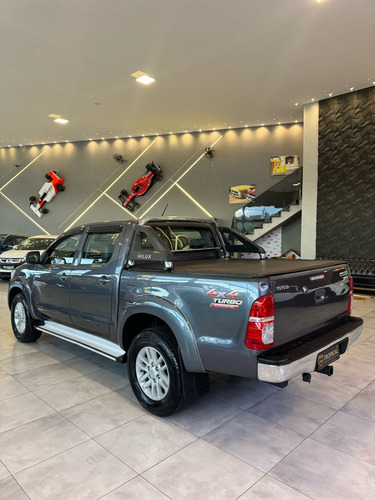Toyota Hilux 3.0 SRV 4X4 CD 16V TURBO INTERCOOLER DIESEL 4P AUTOMÁTICO