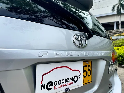 Toyota Fortuner 2.7l 4x4