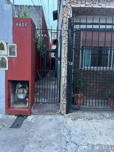 Imagen 3 de 15 de Venta De Ph 2 Ambientes Con Patio, Quincho Y Terraza En Villa Dominico (31621)