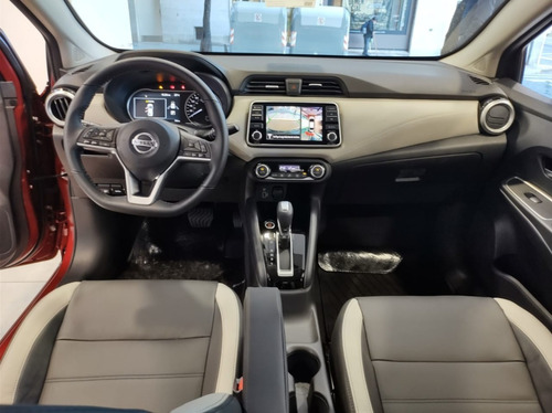 Nissan Versa Exclusive Automático Cvt