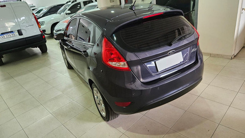 Ford Fiesta Kinetic 1.6 Titanium 120cv