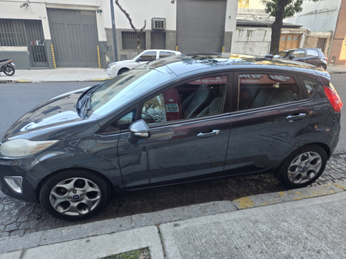 Ford Fiesta Kinetic Design Titanium 1.6