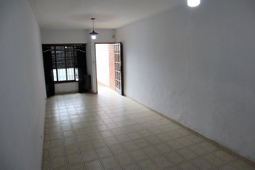 Venta Duplex 5 Amb Cochera Quincho A Refaccionar
