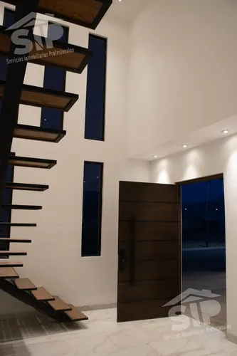 Casa En Venta En Valle Fontana