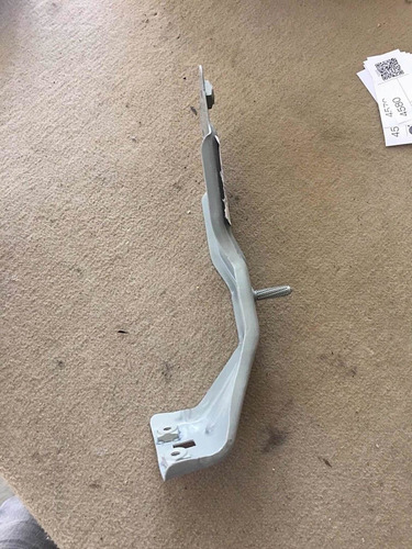 Soporte Salpicadera Del Lh Volkswagen Jetta 2018 5c6-821-135