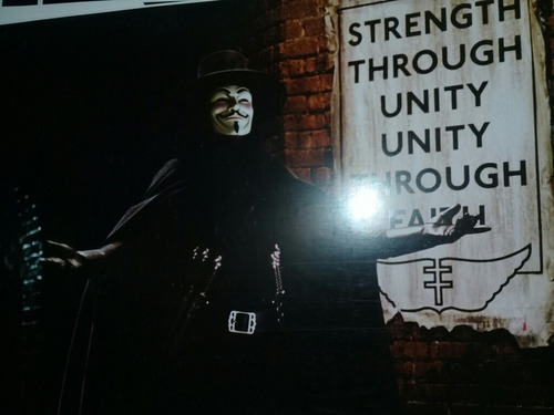 V De Vendetta Poster ( 48 X 33 Cm)