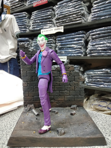 Dc Multiverse Joker, El Guasón Clásico!! (Usado)